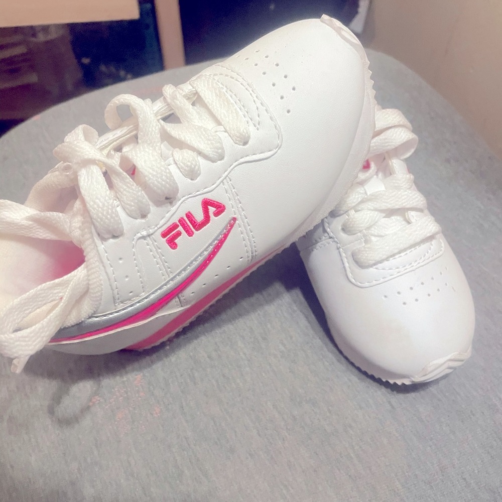 Toddler shoes